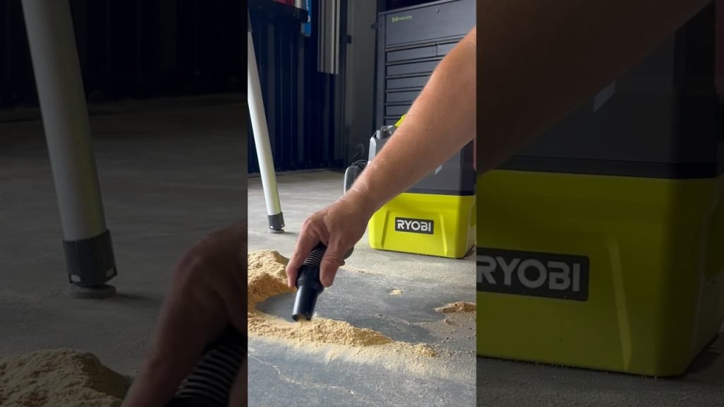 RYOBI 18V 1-gallon Wet/Dry Vac #ryobitools #homedepot 35 RYOBI 18V 1-gallon Wet/Dry Vac #ryobitools #homedepot