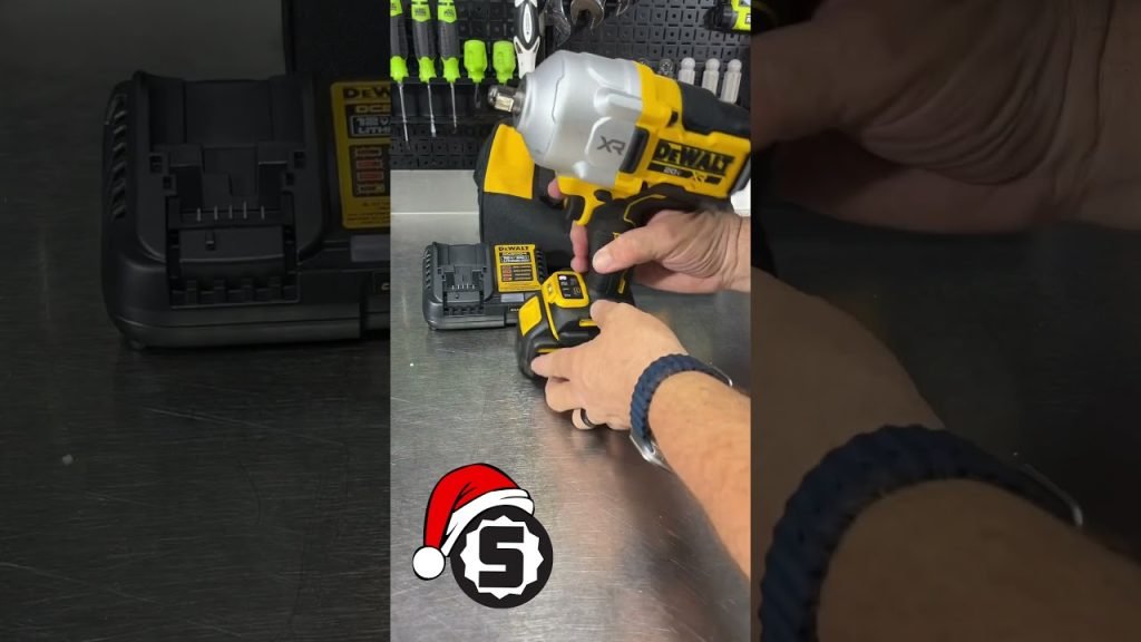 DeWalt DCF961 - Christmas Gift Guide #tools #dewalttough #impactwrench