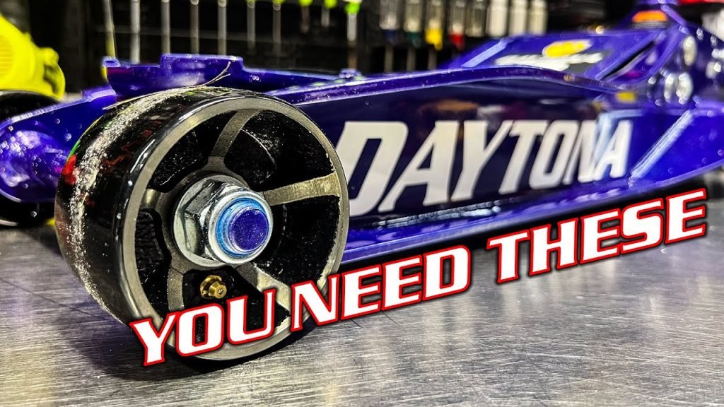 3 Floor Jacks You Need for Your Shop - Harbor Freight Daytona and Badland Jacks