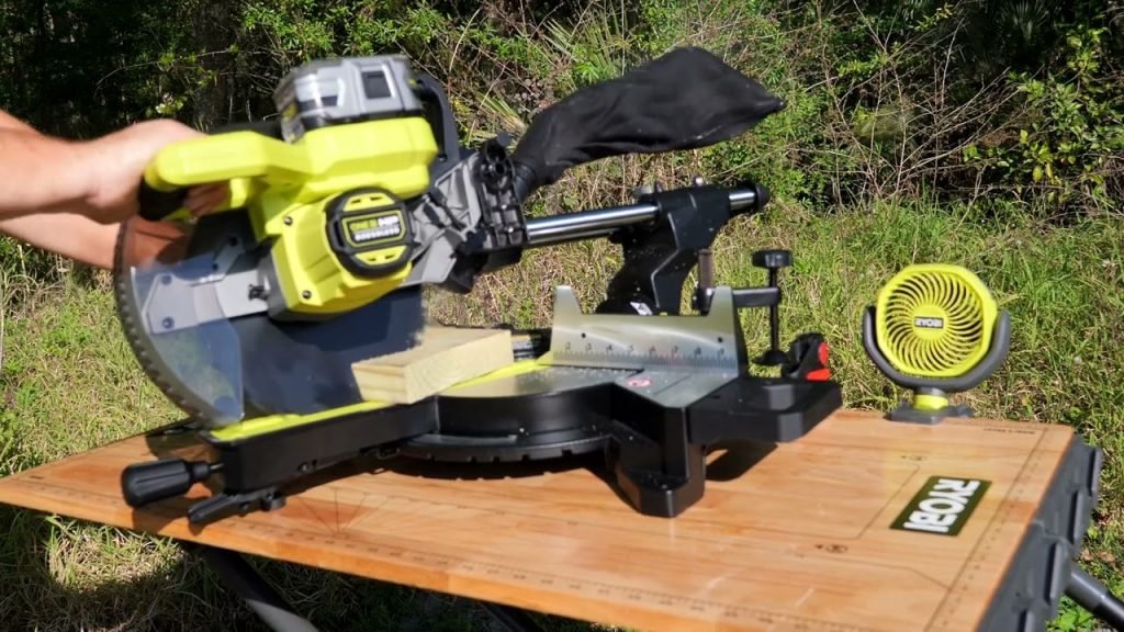 COVENIENT and VERSATILE - RYOBI Speed Bench Mobile Workstation Video [STM202]