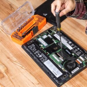I Tried Klein’s 64-Pc Ratchet Set – It Slaps