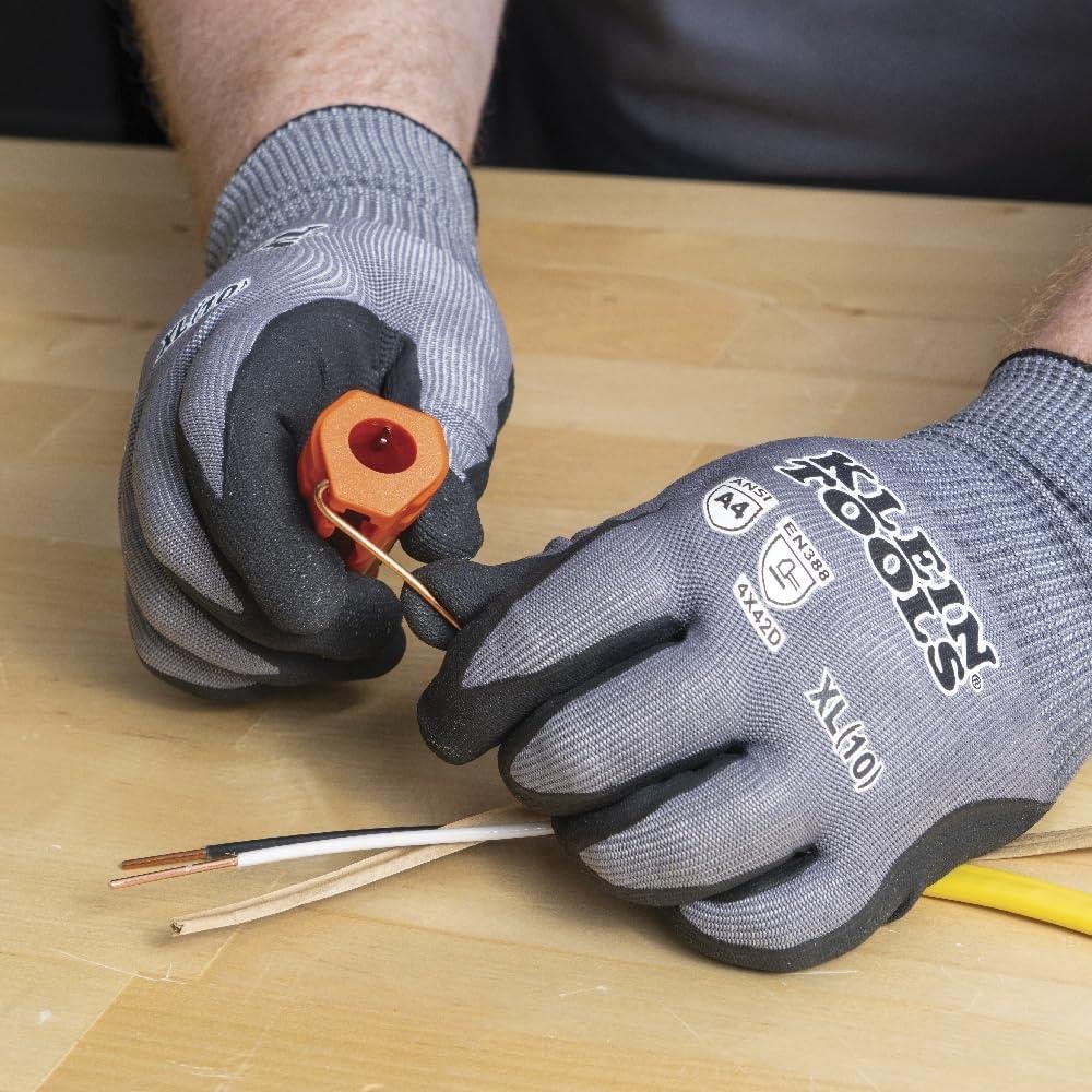 My Go-To Klein 5-in-1 Cable Stripper Review 9 My Go-To klein 5-in-1 Cable stripper Review
