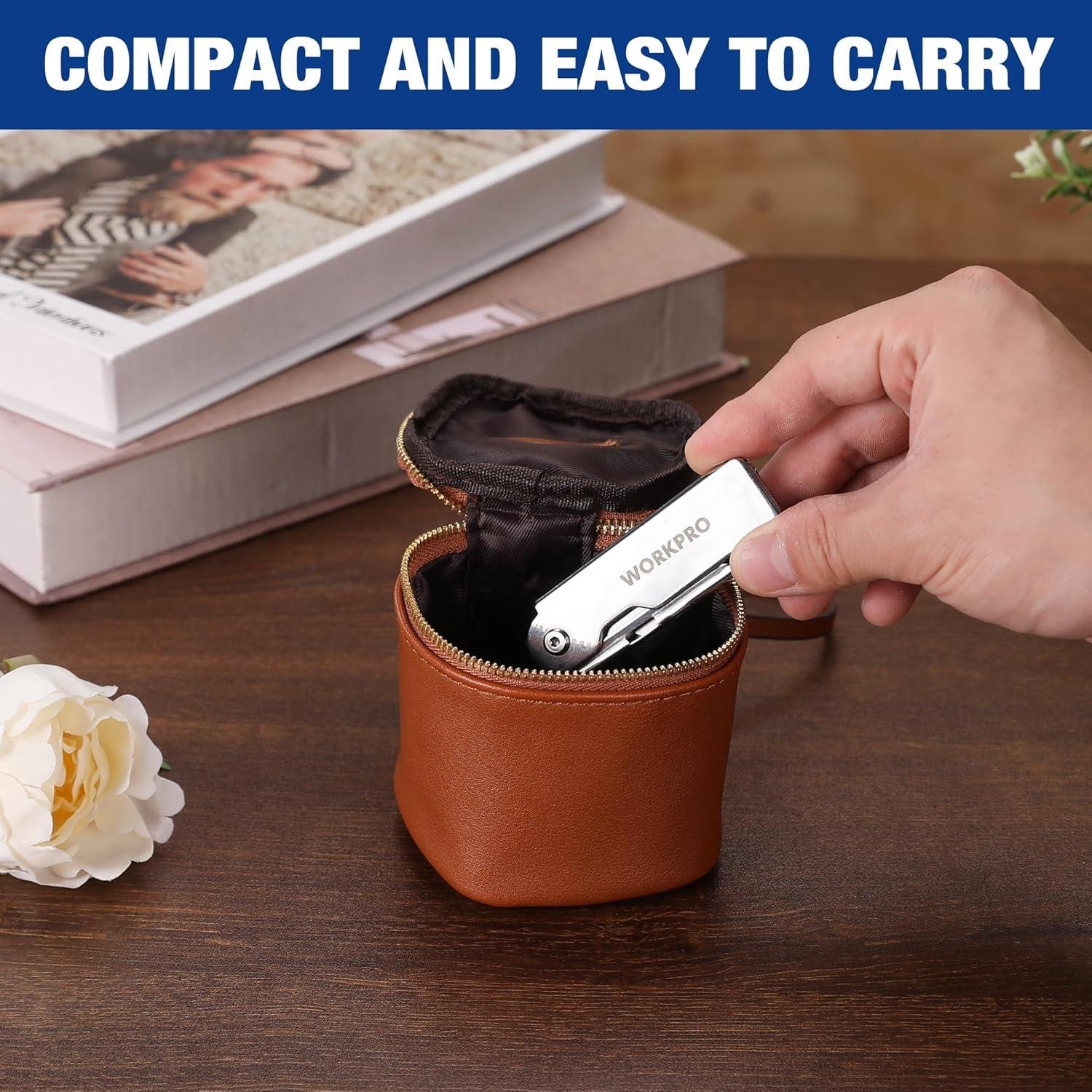 **My Go-To Pocket Knife for Work & Weekends** 2 **My Go-To Pocket Knife for work & Weekends**